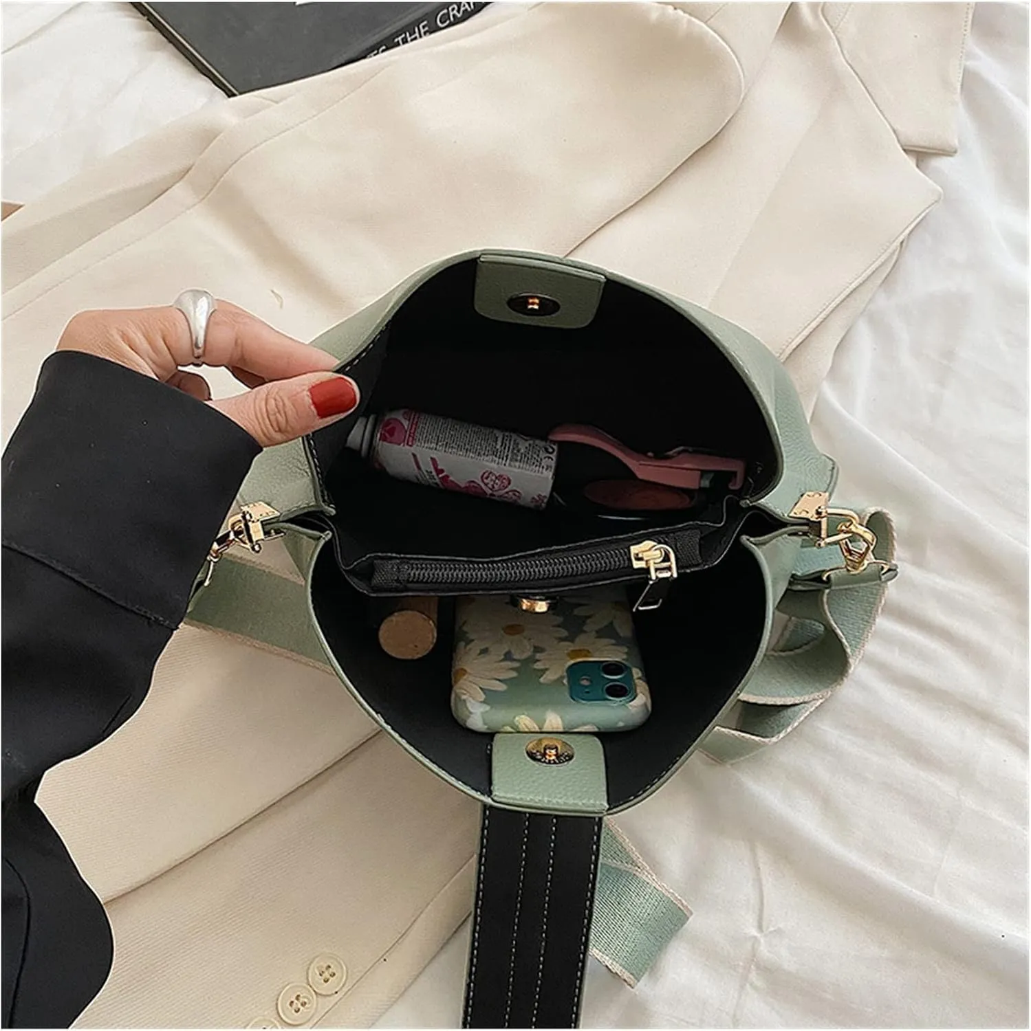 Fashion Bucket Bag Women Bags Luxury Wide Strap Crossbody Bag Pu Leather Totes Bag