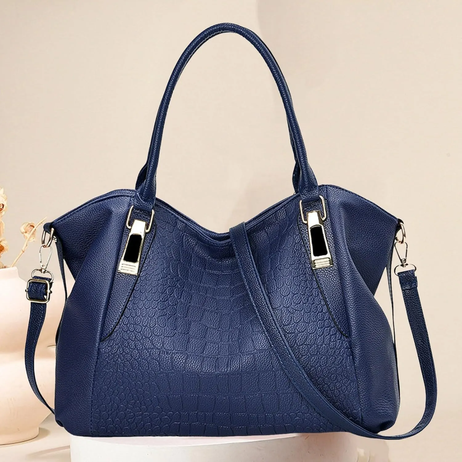 Fashionable And Simple Women's Large Capacity Soft Leather Texture Casual Crossbody Bag Bag (Blue, One Size)