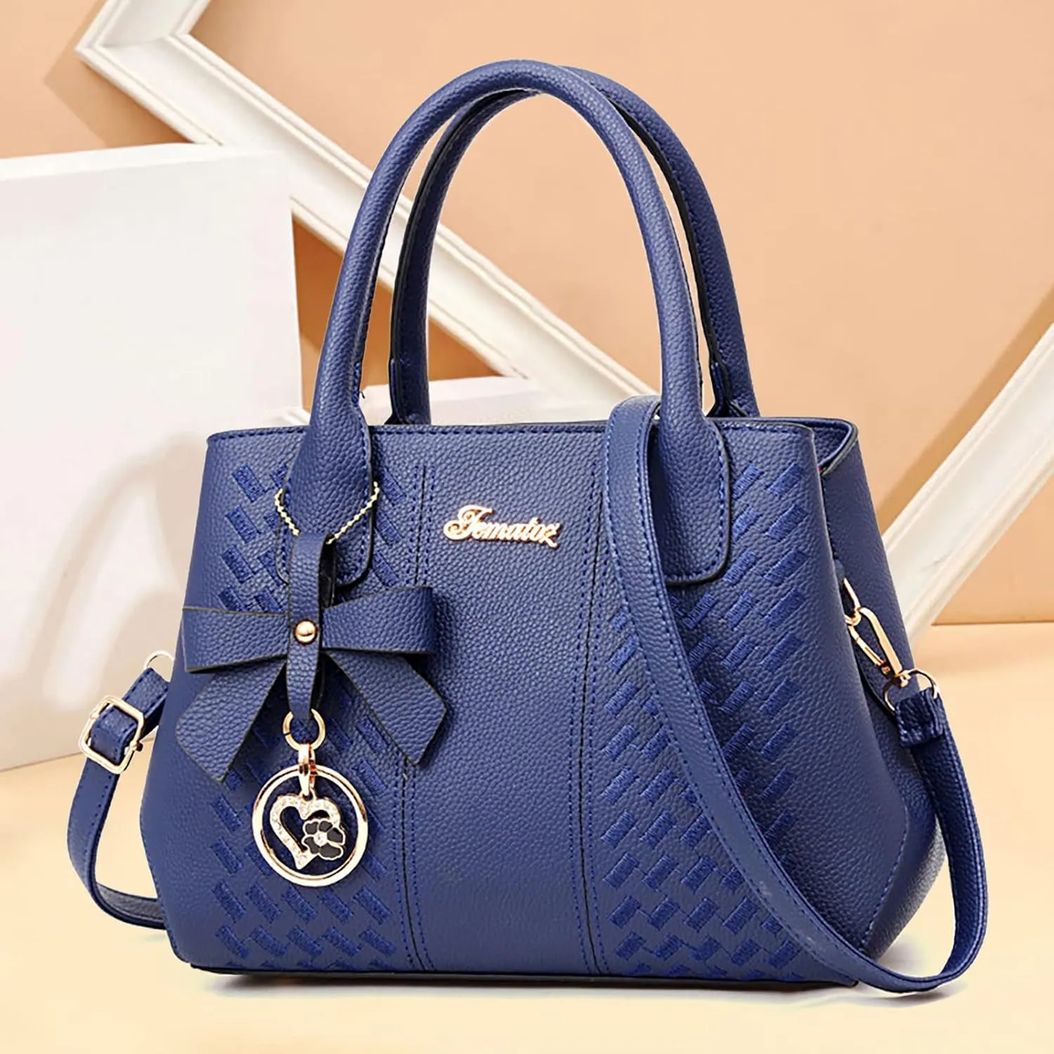 Purses for Women Classic European And Fashion Middle Mother Handbag