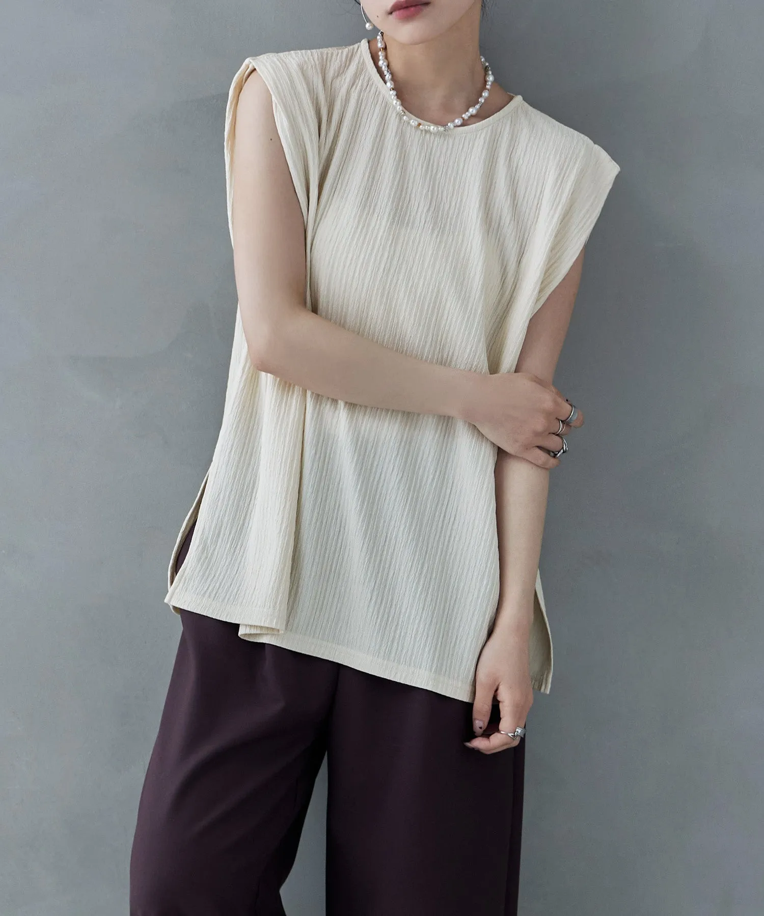 Shiny pleated shoulder tuck tops